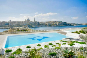 Prime Location Seaview Lux Apartment